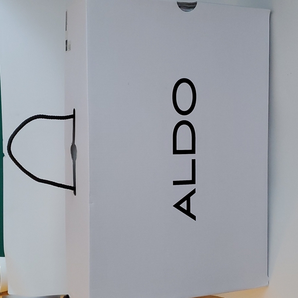 Gladiator Sandals Black and Silver, US 6 - Picture 7 of 7